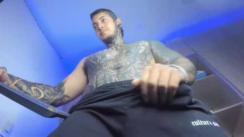 Snapshot of jaxxon22cm chatting on February 2026 06:30:01 PM Michael independient model online show from February 2026 06:30:01 PM