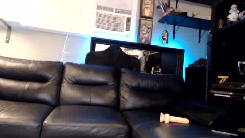 Snapshot of jaxxxdaddy chatting on January 2026 04:27:02 AM jax online show from January 2026 04:27:02 AM