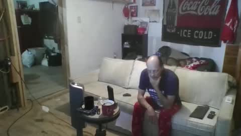 Snapshot of jay_short7863 chatting on April 2026 09:07:02 AM O F jay short786 online show from April 2026 09:07:02 AM