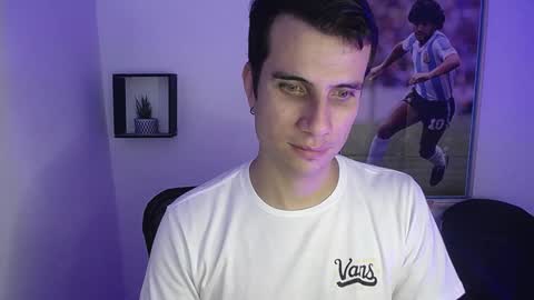 Jay Alvarrez online show from December 2024 06:55:01 PM