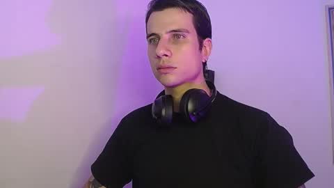 Jay Alvarrez online show from December 2024 02:36:02 PM