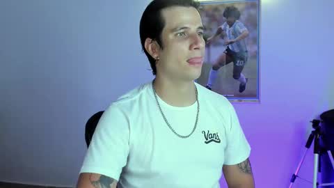 Jay Alvarrez online show from September 2025 11:26:01 PM