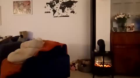 Snapshot of jaycat73 chatting on February 2025 11:10:02 PM jaycat73 online show from February 2025 11:10:02 PM