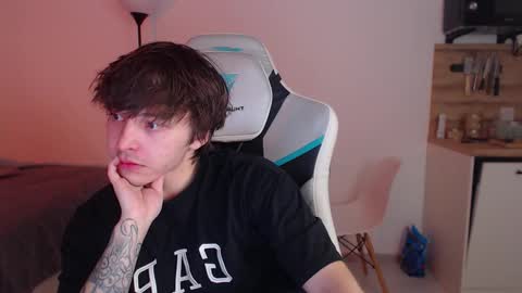 Jayce online show from September 2025 01:20:02 AM