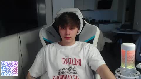 Jayce online show from May 2026 04:50:01 PM