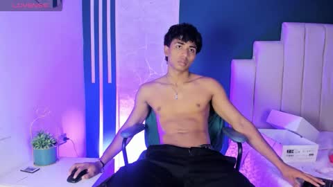 Snapshot of jaycobblack1 chatting on October 2025 12:15:02 PM jaycobblack1 online show from October 2025 12:15:02 PM