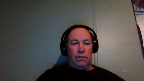 Snapshot of jaycu1962 chatting on December 2024 03:30:02 AM Jay online show from December 2024 03:30:02 AM