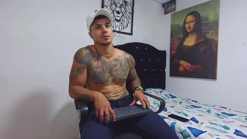 jayden_colback01 online show from May 2026 08:20:01 AM