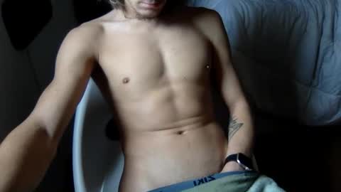 jayjay13300 online show from February 2026 03:27:02 PM