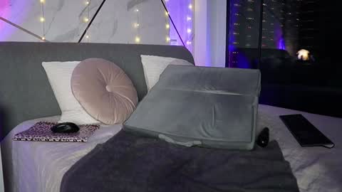 JayJayPink online show from December 2024 06:17:02 AM