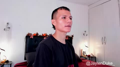 Snapshot of jaylen_and_duke chatting on October 2025 11:09:01 AM Jaylen and duke online show from October 2025 11:09:01 AM