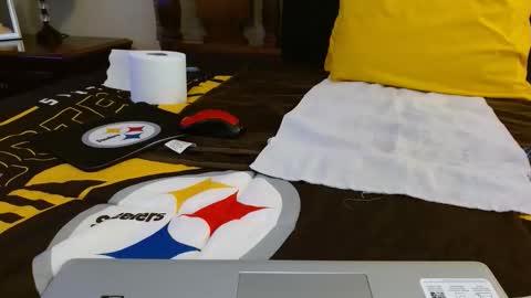 Snapshot of jayscott57 chatting on December 2025 07:41:02 PM Jay online show from December 2025 07:41:02 PM