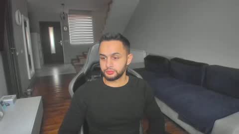 Snapshot of jaysson18 chatting on January 2025 11:03:01 AM Jaysson online show from January 2025 11:03:01 AM