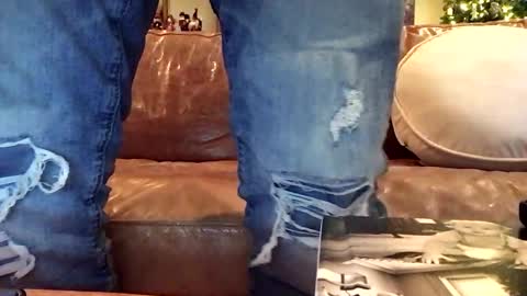 jayz_930 online show from December 2024 09:51:01 PM