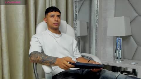 jaze_bradley online show from October 2025 11:29:01 AM