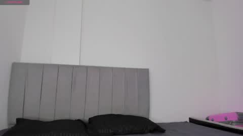 Jazly  online show from May 2026 01:50:01 PM