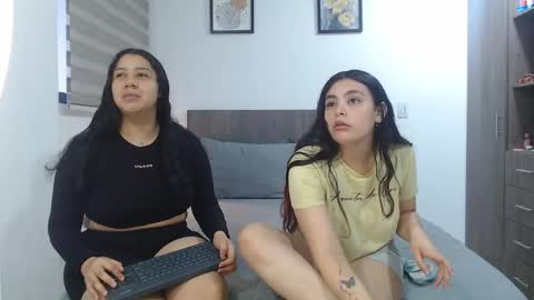 Jazmin and Scarlett online show from April 2026 10:57:01 AM