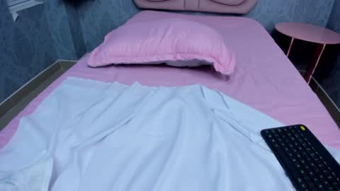 Snapshot of jazmin_goddes chatting on December 2024 02:10:02 AM JAZMIN online show from December 2024 02:10:02 AM