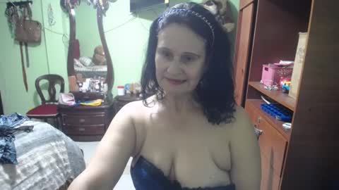 Snapshot of jazmin_rios chatting on October 2025 01:11:01 AM jazmim online show from October 2025 01:11:01 AM