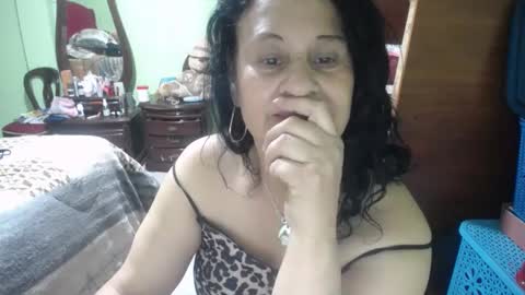 Snapshot of jazmin_rios chatting on October 2025 10:29:01 PM jazmim online show from October 2025 10:29:01 PM