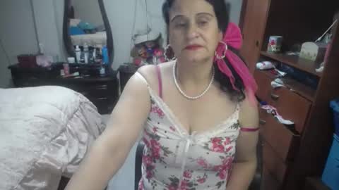 jazmim online show from April 2026 11:05:01 AM