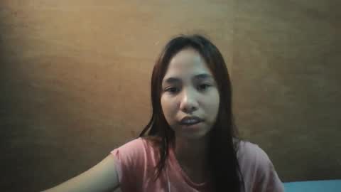 Mia online show from February 2026 02:06:02 AM