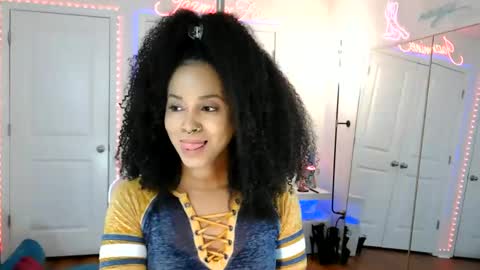 Snapshot of jazminefox chatting on June 2026 08:36:02 PM Jazmine Fox online show from June 2026 08:36:02 PM