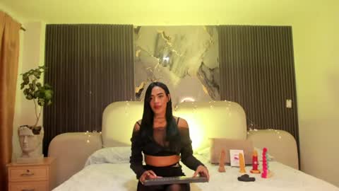 Jazminrusso  online show from May 2026 06:18:01 AM
