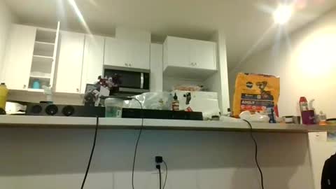 Jazzystelo online show from November 2025 11:22:02 AM