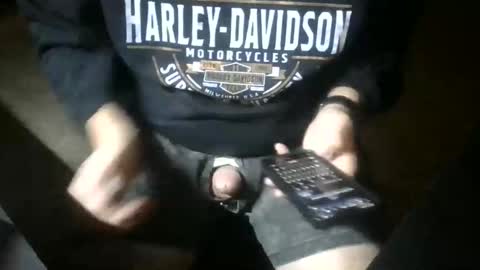 Snapshot of jb37642 chatting on November 2025 01:06:02 AM RAM-IT online show from November 2025 01:06:02 AM