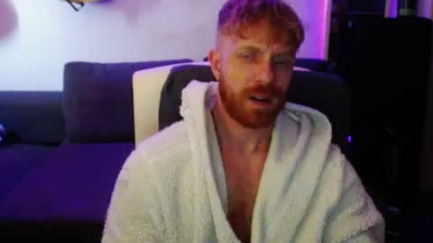 Snapshot of jb_cams chatting on January 2025 11:27:02 AM jb_cams online show from January 2025 11:27:02 AM