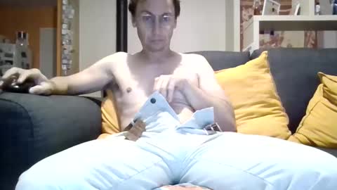 Snapshot of jbcascadess chatting on November 2025 06:39:01 PM jbcascadess online show from November 2025 06:39:01 PM