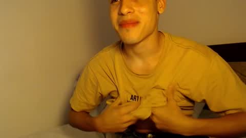 Snapshot of jbunny03 chatting on October 2025 04:04:02 AM Lin online show from October 2025 04:04:02 AM