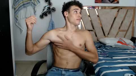 Lin online show from February 2026 12:48:02 AM