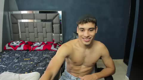 Lin online show from March 2026 10:49:02 PM