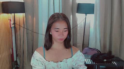 Snapshot of jclbabes chatting on July 2026 01:02:01 PM vivian online show from July 2026 01:02:01 PM