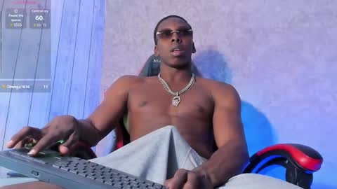 Snapshot of jd_thebaby chatting on November 2025 01:32:02 PM jd thebaby online show from November 2025 01:32:02 PM