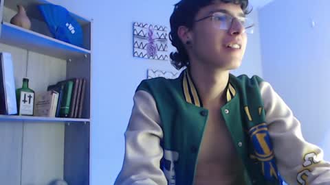 Snapshot of jeam_hot chatting on December 2024 12:34:01 AM jeam_hot online show from December 2024 12:34:01 AM