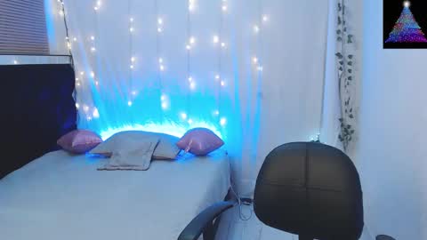 Snapshot of jeam_hot chatting on December 2024 10:17:02 PM jeam_hot online show from December 2024 10:17:02 PM