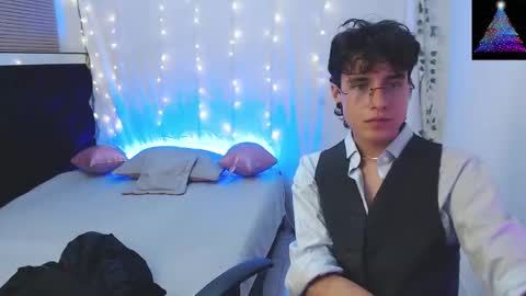 Snapshot of jeam_hot chatting on December 2024 01:20:02 AM jeam_hot online show from December 2024 01:20:02 AM