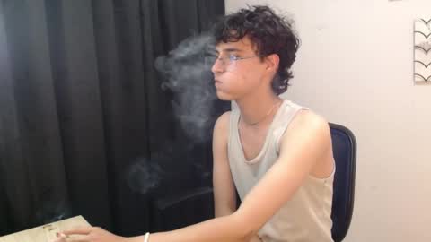 Snapshot of jeam_hot chatting on December 2024 02:36:02 AM jeam_hot online show from December 2024 02:36:02 AM