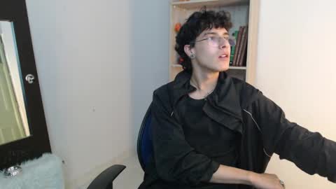 Snapshot of jeam_hot chatting on January 2025 10:24:01 PM jeam_hot online show from January 2025 10:24:01 PM