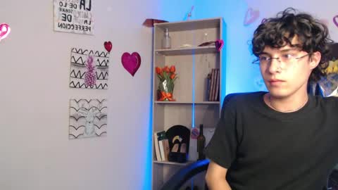 Snapshot of jeam_hot chatting on February 2025 10:04:02 PM jeam_hot online show from February 2025 10:04:02 PM