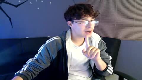 Snapshot of jeam_hot chatting on September 2025 10:33:02 PM jeam_hot online show from September 2025 10:33:02 PM