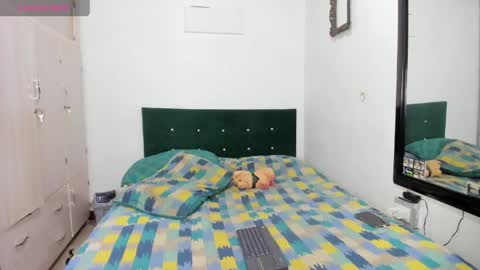 Snapshot of jean_and_paulxl chatting on March 2026 11:16:01 PM JEAN PAUL online show from March 2026 11:16:01 PM