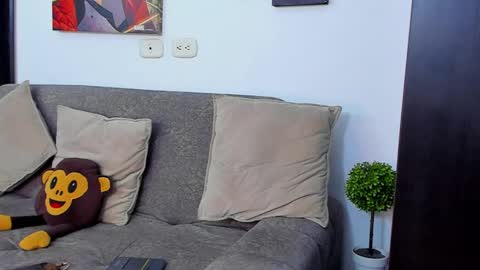 Jean  axelcrow       Modelo Independiente online show from January 2025 04:18:02 AM