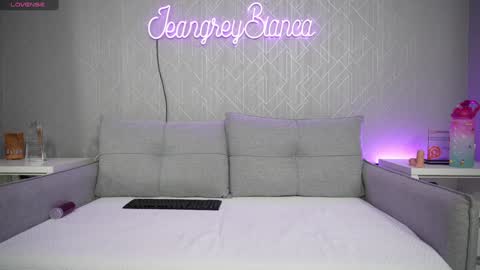 Snapshot of jeangreybianca chatting on January 2025 11:50:01 PM Bianca online show from January 2025 11:50:01 PM