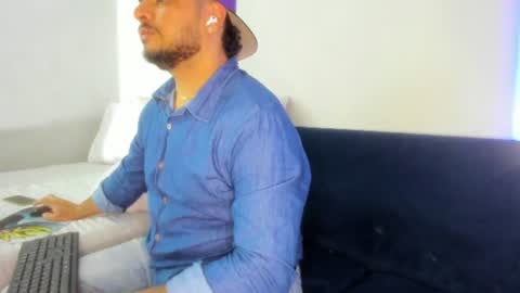 Snapshot of jeann_alex chatting on July 2026 12:19:02 AM Jean alex online show from July 2026 12:19:02 AM