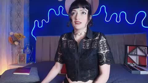 Snapshot of jeannesabatier chatting on March 2026 07:39:01 PM Jean online show from March 2026 07:39:01 PM