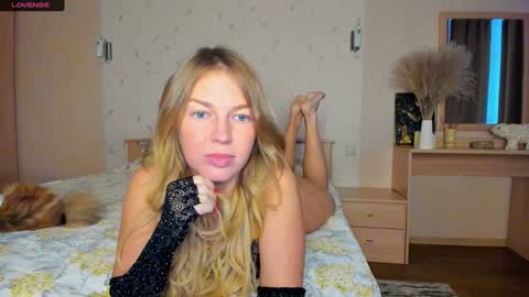 Snapshot of jeannewilliams chatting on January 2025 06:52:02 AM Jeane online show from January 2025 06:52:02 AM